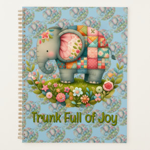 Éléphant de patchwork au charme floral de prairie