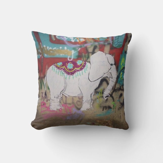 Elephant graffiti Pillow (Front)
