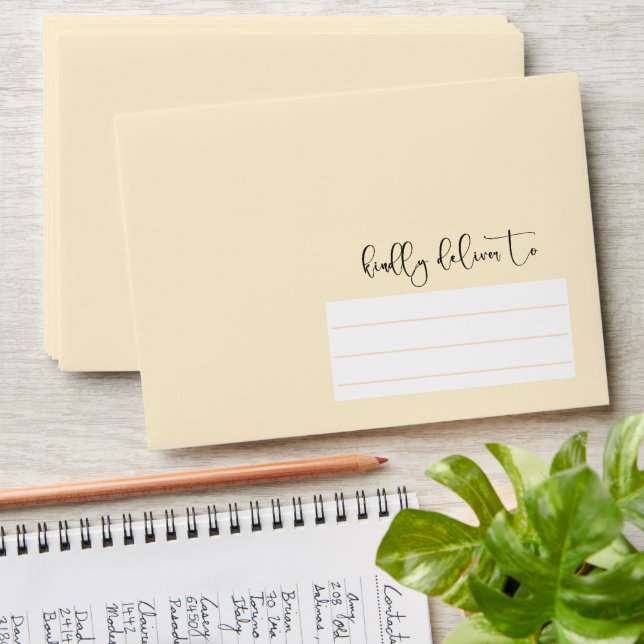 Elle a trouvé son enveloppe de Fête des mariées Sq (Stacked)