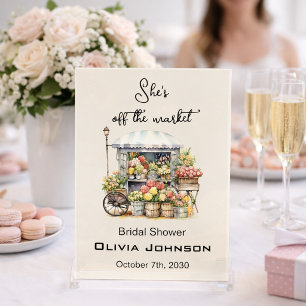 Elle est hors du Marché Fête de Mariage Fleurie Be