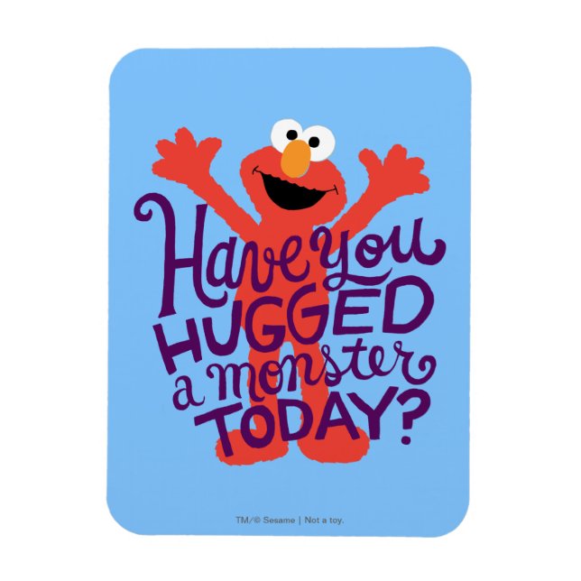 Elmo Hugging Magnet (Vertical)