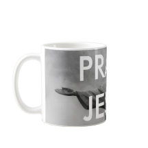 Éloge Jésus dans la tasse de bureau du Brésil