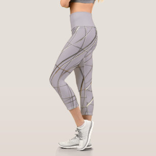 Embossed lines capri leggings