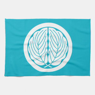Embracing oak leaves in circle kitchen towel