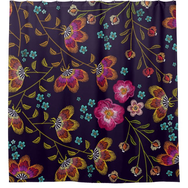 Embroidered flowers: fashion seamless pattern (Front)