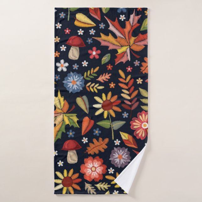Embroidery seamless pattern with beautiful flowers bath towel (Bath Towel)