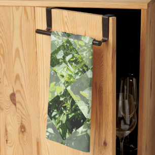 Emerald Elegance: Green Leaves in Diamond Cut, Kitchen Towel