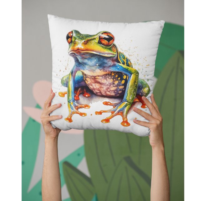 Emerald Eye Rainforest Frog  Throw Pillow (Creator Uploaded)