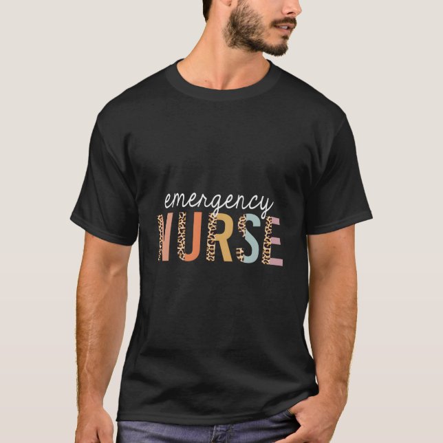 Emergency Nurse Leopard Print Er Nurse Nursing Sch T-Shirt (Front)