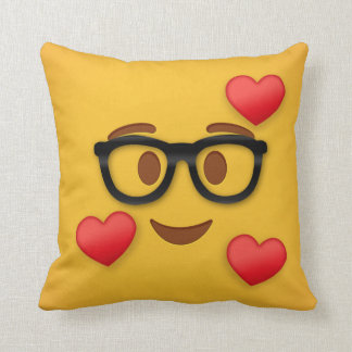 émoticône nerd avec coussin rond coeur