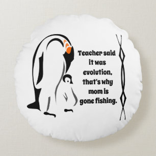 Emperor Penguin Father Standing with Son Round Pillow