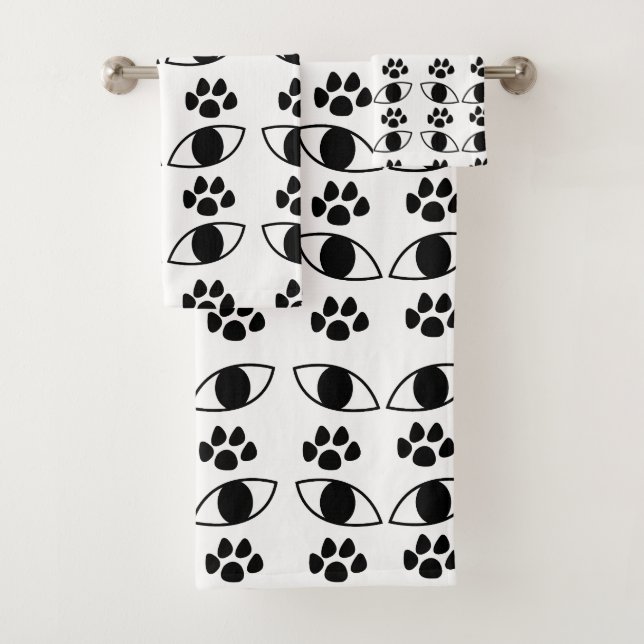 Empreinte de patte de chat noir et blanc (En situation)