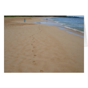 Empreintes de pas dans le sable