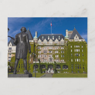Empress Hotel and statue of Captain James Cook, Postcard