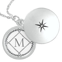 Collier à initiale monogramme avec noeud de corde 