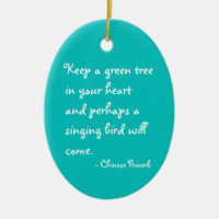 Maintenez un arbre vert dans votre ornement de