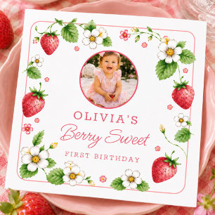 En Papier Serviette d'anniversaire aux fruits rouges sucrés