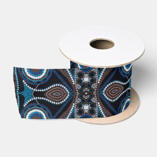 En Satin Motif Dot Art sur ruban