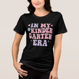 En Tri-matière Dans mon t-shirt design de l'ère maternelle