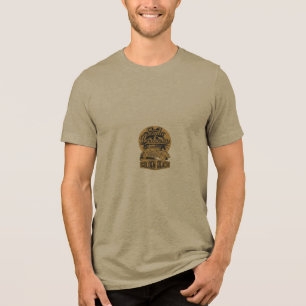 En Tri-matière Le design du T-shirt est une plage dorée