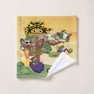 Enfants à côté des postes de BATAILLE !