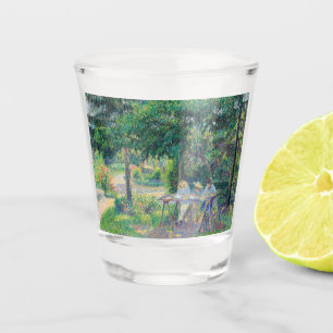 Enfants attablés dans le jardin Camille Pissarro Shot Glass