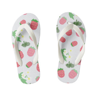 Enfants Bleu fraise doux. Les tongs de l'enfant