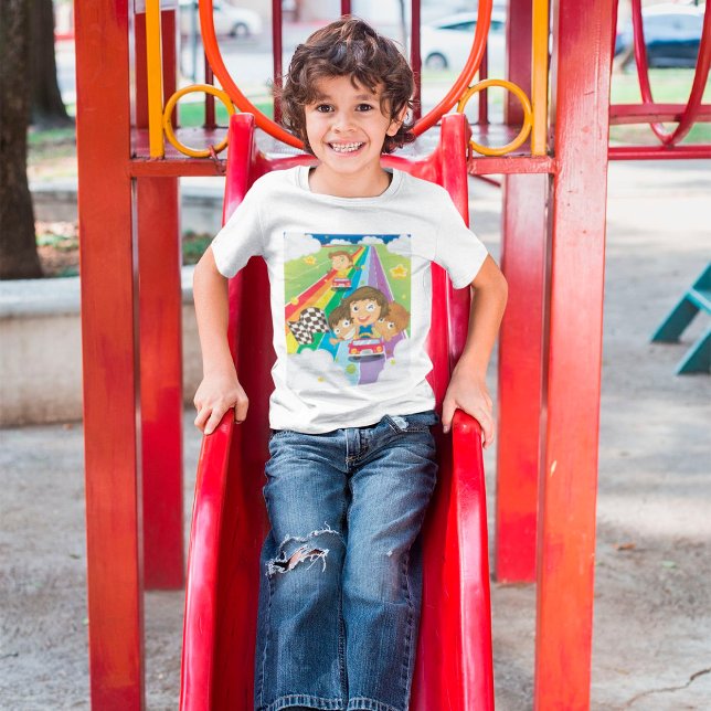 Enfants en course sur un T-Shirt arc-en-ciel (Créateur téléchargé)