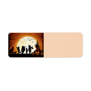 Enfants heureux de silhouette de Halloween