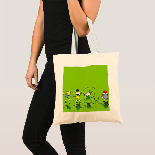 Enfants jouant au Sac fourre-tout