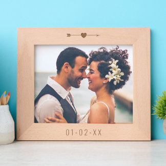 Engagement/Wedding Date Heart Arrow Horizontal  Etched Frames