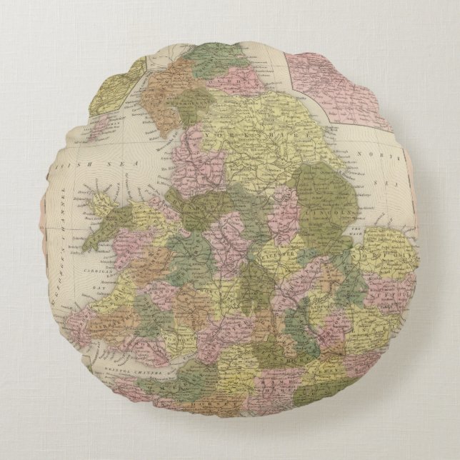 England 8 round pillow (Front)