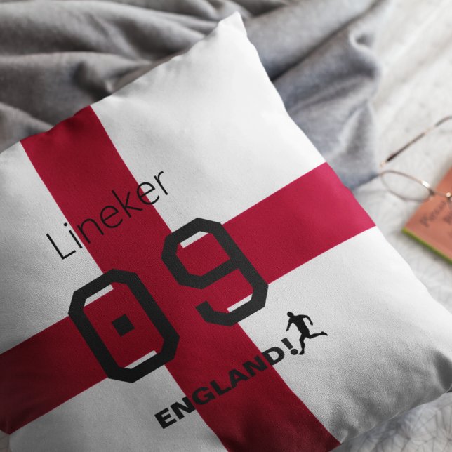 England St George Cross Patriotic Custom Name Throw Pillow (Creator Uploaded)