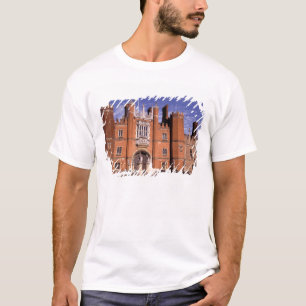 England, Surrey, Hampton Court Palace. 3 T-Shirt