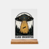 Enlèvement de forêt extraterrestre Gravure vintage