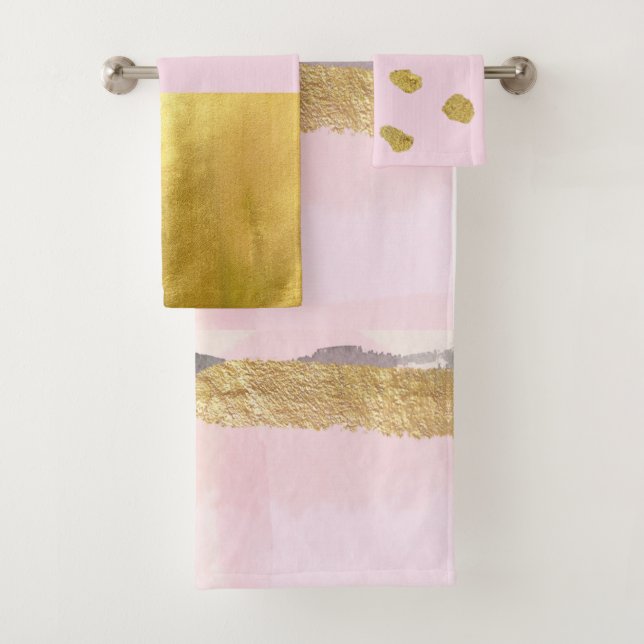 Ensemble de bain or métallique et art déco rose (En situation)
