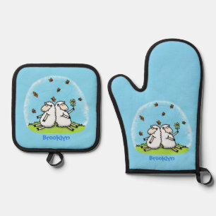 Ensemble De Gant De Cuisine Et De Manique Caricature de moutons mignons amis et papillons