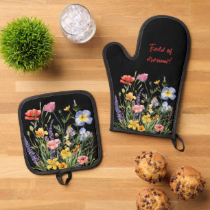 Ensemble De Gant De Cuisine Et De Manique Champ Assorti de Fleurs sauvages sur noir