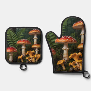 Ensemble De Gant De Cuisine Et De Manique Champignons Amanite Tue-Mouches Forêt Botanique