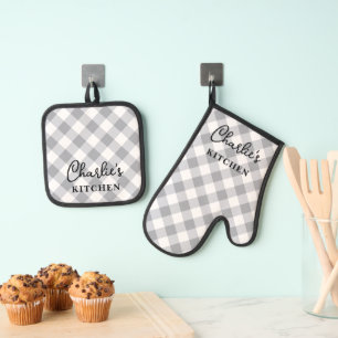 Ensemble De Gant De Cuisine Et De Manique Chèques blancs gris plaid moderne nom cuisine