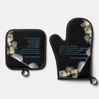 Ensemble De Gant De Cuisine Et De Manique "Cœur blanc en noir de la lune" & Doute Avenir
