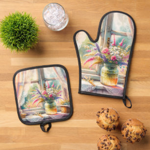 Ensemble De Gant De Cuisine Et De Manique Fenêtre de cottage ensoleillée avec fleurs sauvage