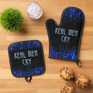 Ensemble De Gant De Cuisine Et De Manique Les vrais hommes de SlipperyJoe pleurent des larme