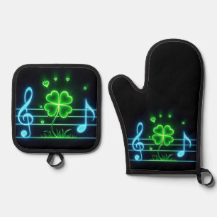 Ensemble De Gant De Cuisine Et De Manique Lucky Clover et notes musicales
