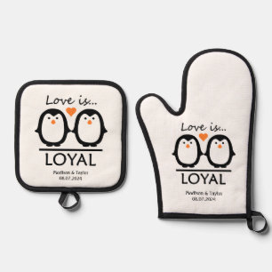 Ensemble De Gant De Cuisine Et De Manique Penguin Love noms et date personnalisés