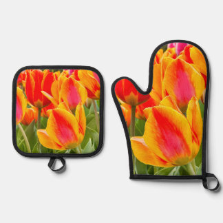 Ensemble De Gant De Cuisine Et De Manique Tulipes !