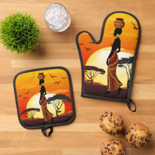 Ensemble De Gant De Cuisine Et De Manique Une belle femme africaine Silhouette sur les solei