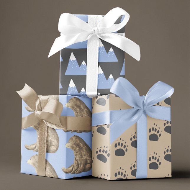 Ensemble de papier d'enveloppement d'ours (These adorable bear and mountain wrapping paper sheets would make a great addition to any gift! )
