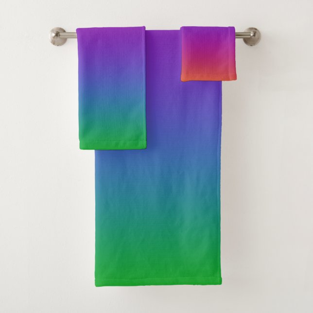 Ensemble de serviettes aux couleurs arc-en-ciel (En situation)