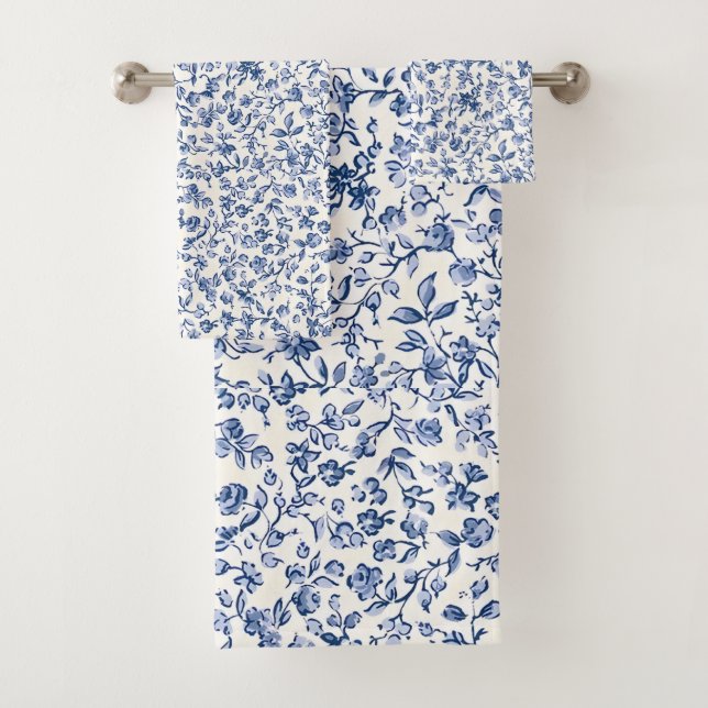 Ensemble de serviettes de bain à fleurs (En situation)